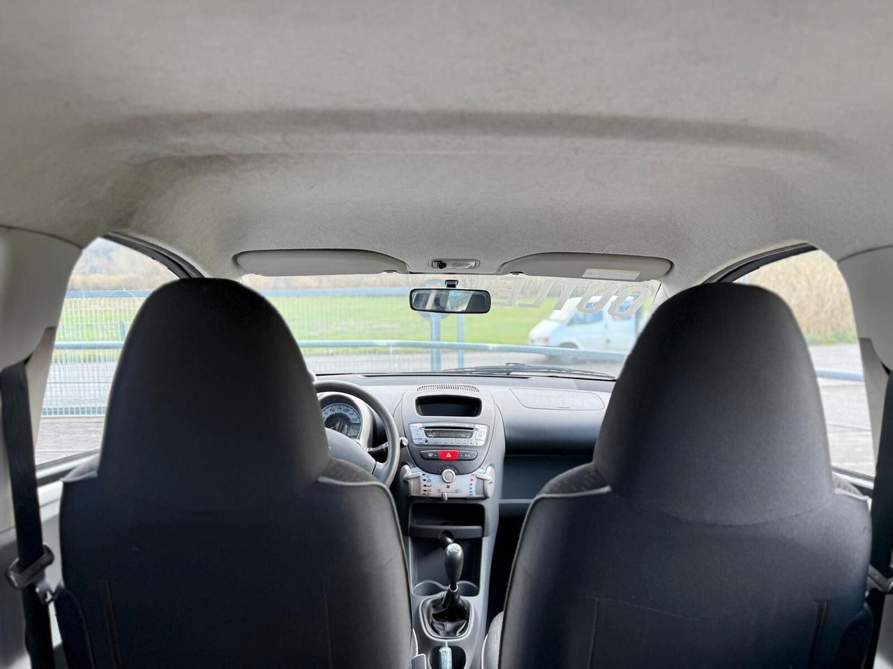 Peugeot 107 1.0 68CV 3p. Plaisir