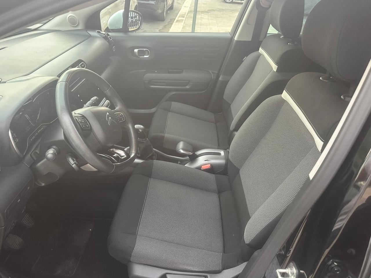 Citroen C3 Aircross BlueHDi 100 Shine