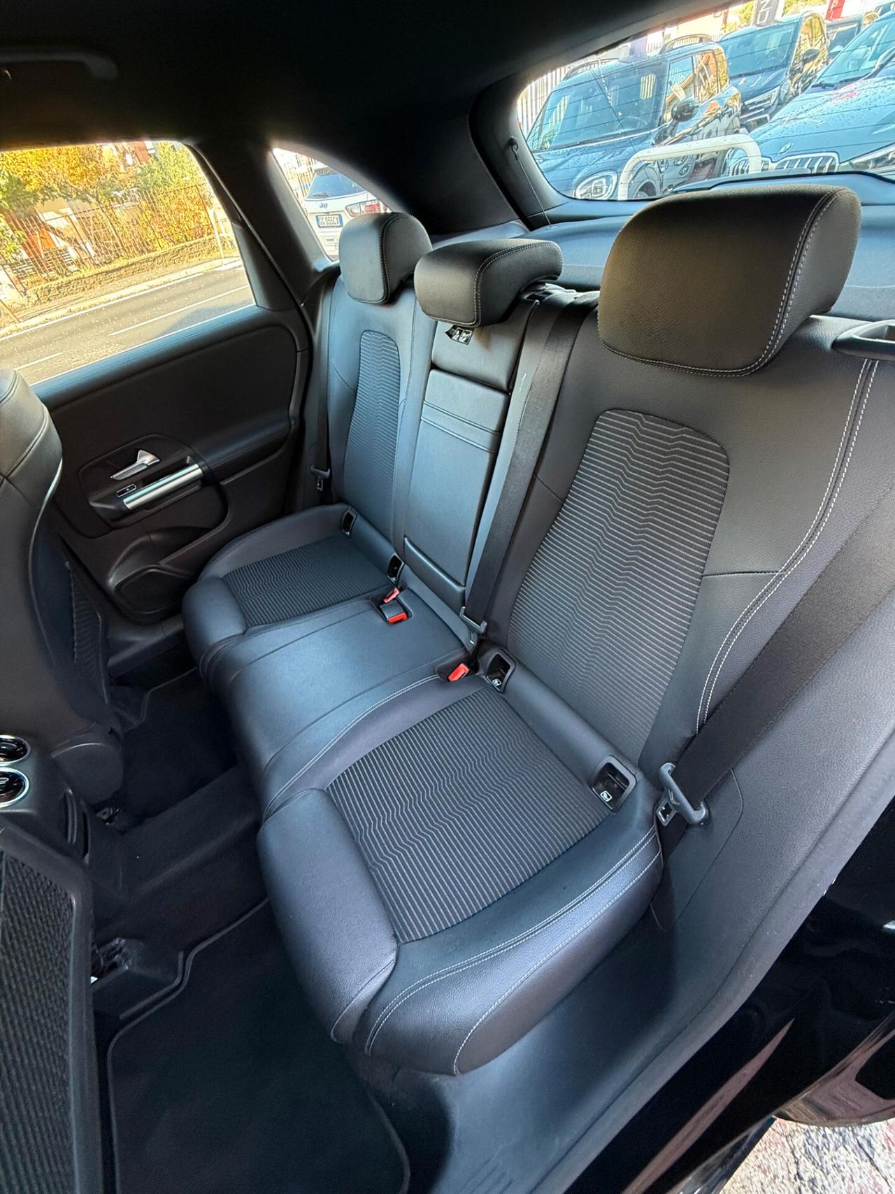 Mercedes-benz B 180d 116cv *UNICO PROPRIETARIO*