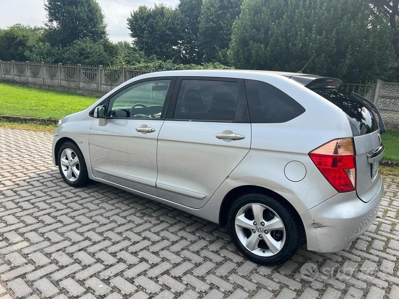 Honda Fr-v