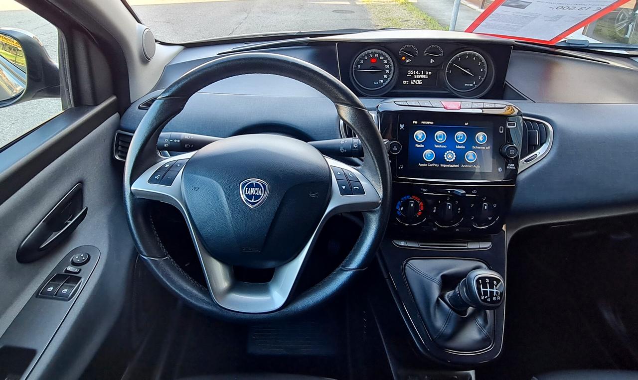 Lancia Ypsilon 1.0 FireFly 5 Posti Hybrid Ecochic Gold