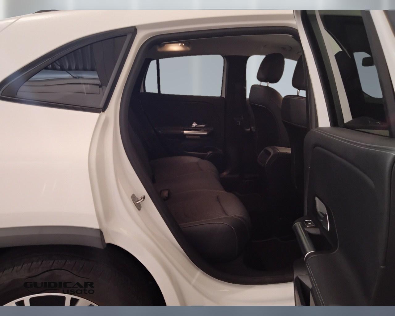 Mercedes-Benz GLA-H247 2023 - GLA 180 d Progressive Advanced auto