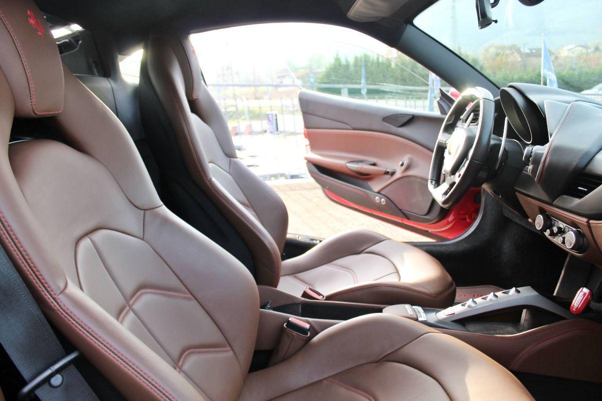 FERRARI - 488 GT - B