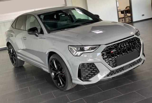 AUDI RS Q3 SPB quattro S tronic