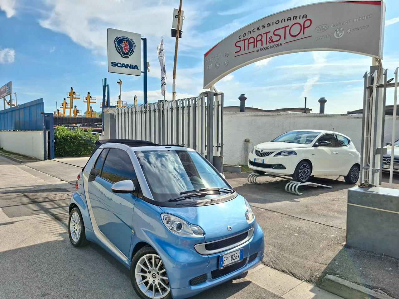 Smart ForTwo 1000 52 kW MHD cabrio passion SERVOSTERZO