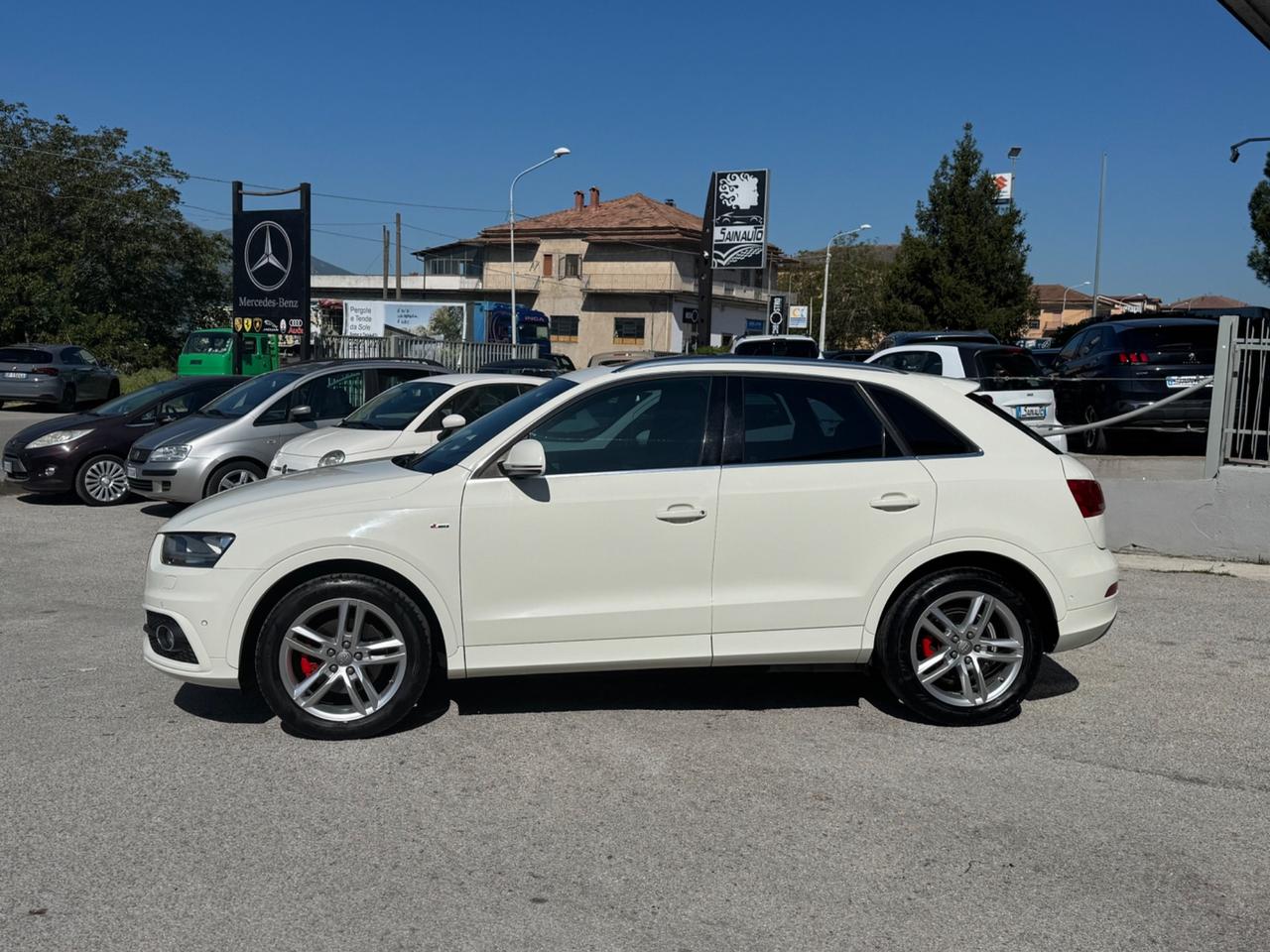 Audi Q3 2.0 tdi sline interno esterno tetto garanzia