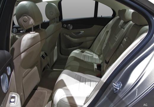 Mercedes-Benz Classe C-W205 2018 Berlina - C 220 d Sport Plus 4matic auto