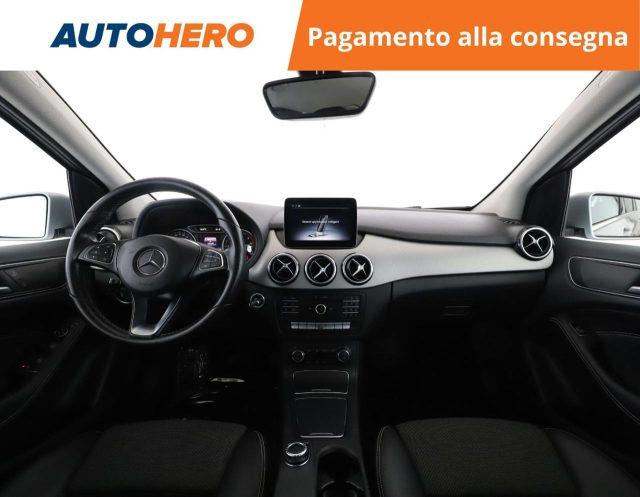 MERCEDES-BENZ B 200 d Automatic Sport