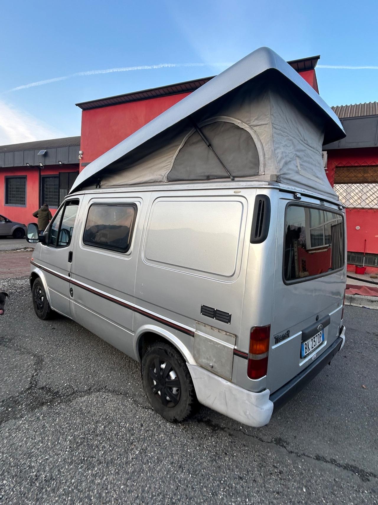 237 solari a camper puro del 2000 in saldo