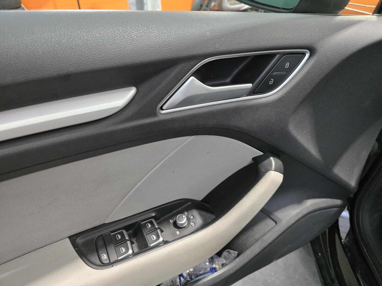 AUDI A3 SPB 1.6 TDI clean diesel Ambition