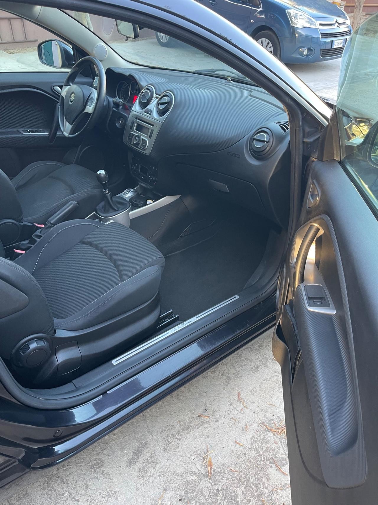Alfa Romeo MiTo 1.3 JTDm-2 95 CV S&S Distinctive