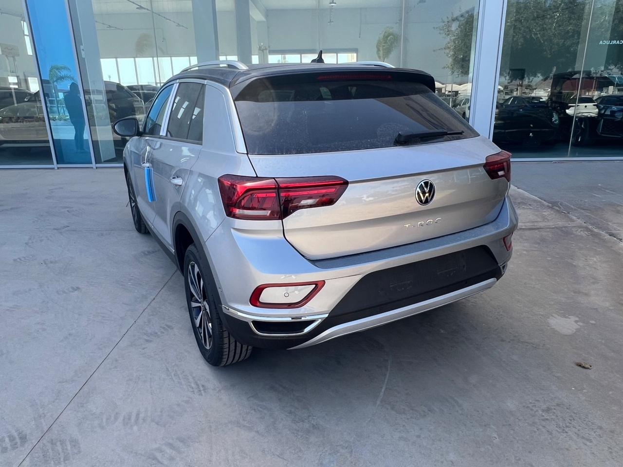 Volkswagen T-Roc 1.0 TSI Style possibilità noleggio no scoring