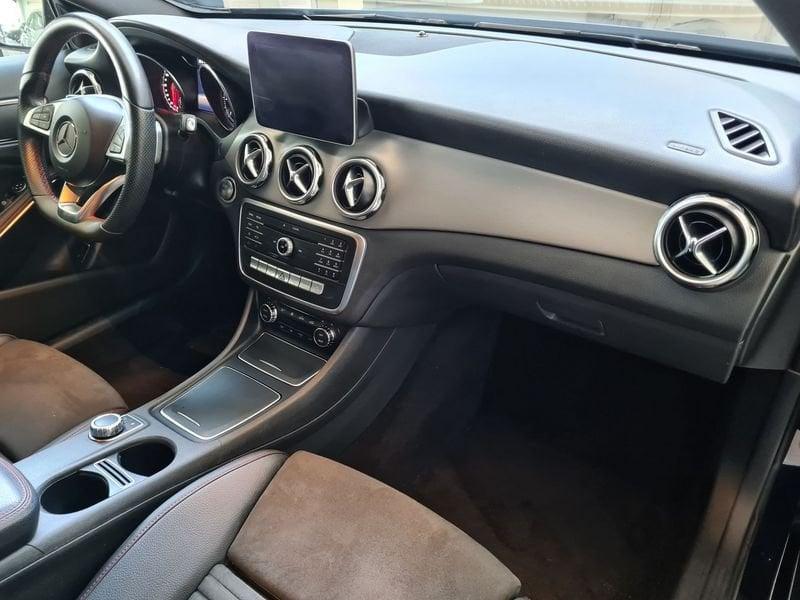 Mercedes-Benz GLA GLA 200 d Automatic 4Matic Premium!CARPLAY!PDC!LED!NAVI!