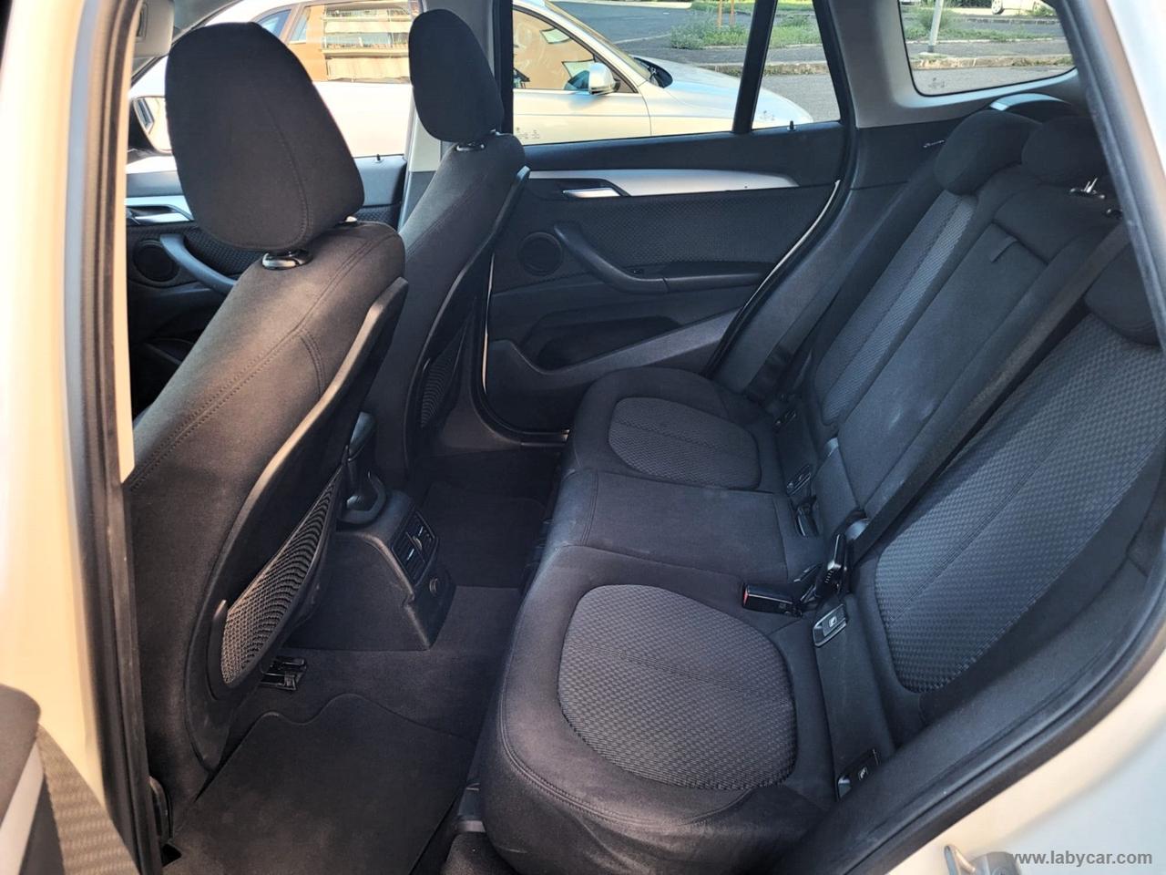 BMW X1 sDrive18d Advantage P.CONS*EURO6B