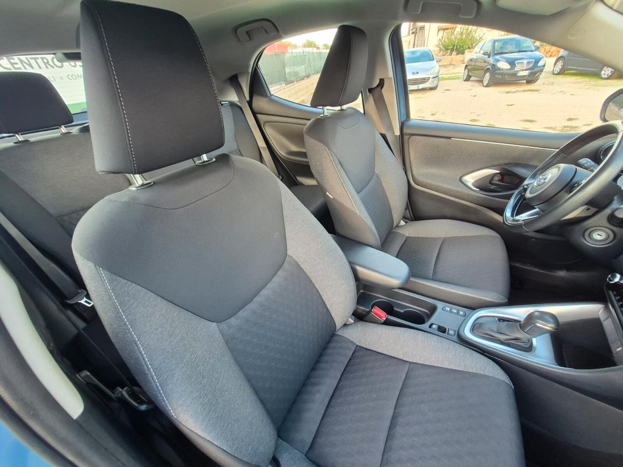 Toyota Yaris 1.5 Hybrid 5 porte Style 92cv