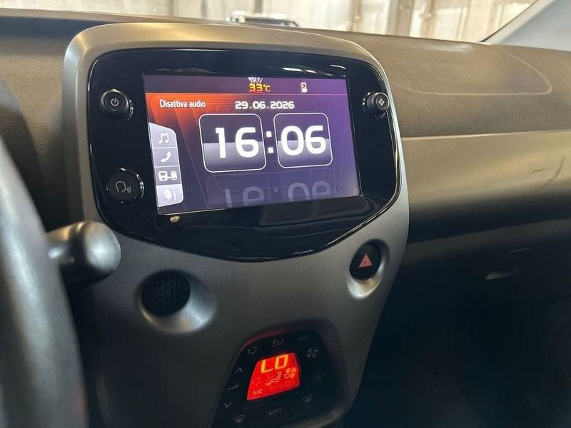 Toyota Aygo 1.0 VVT-i x-play MMT+ CERCHI IN LEGA