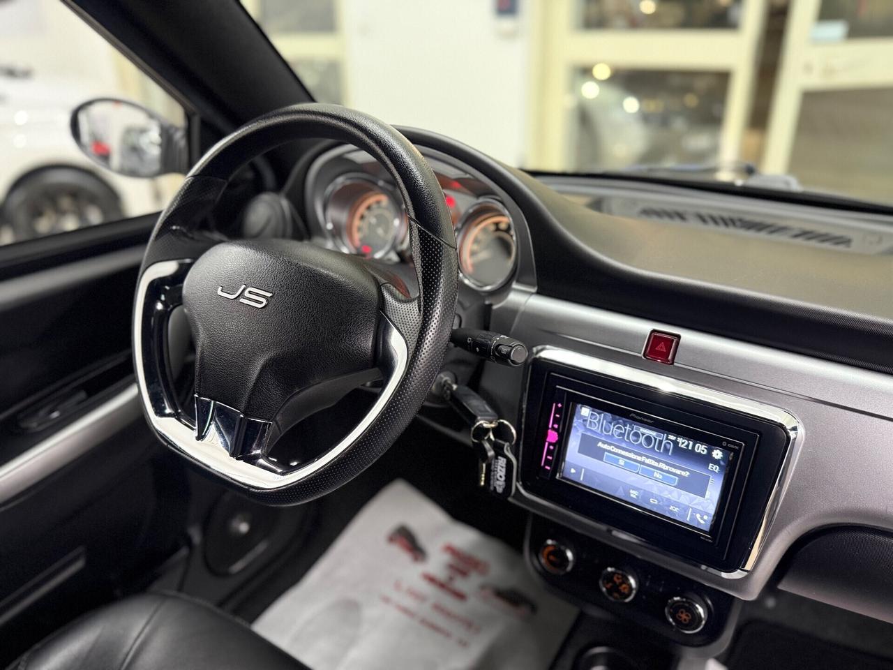 Ligier JS 50 Black & White