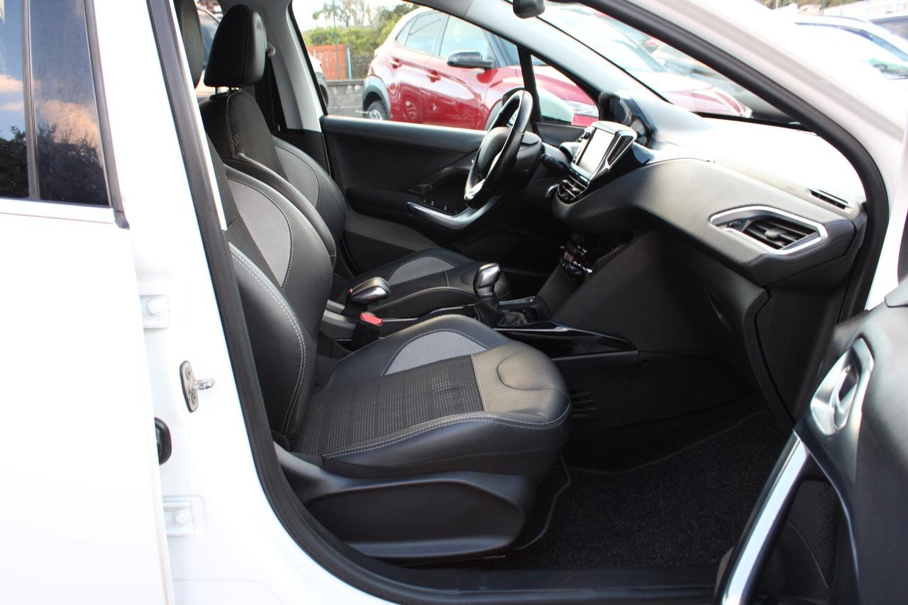 Peugeot 2008 BlueHDi 100 S&S Allure