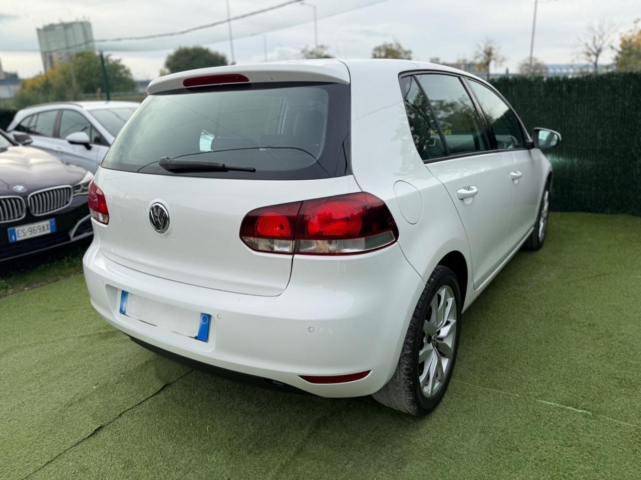 Volkswagen GOLF 2010 DSG ALCANTARA NAVI HIGHLINE
