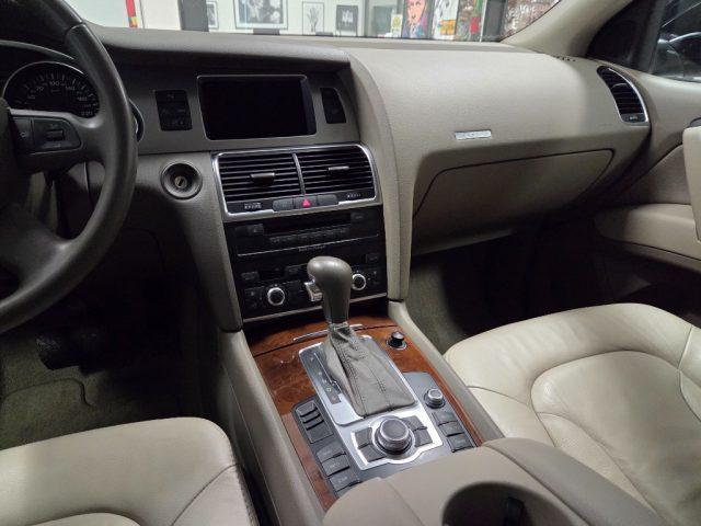 AUDI Q7 3.0 V6 TDI quattro UNICOPROPIETARIO