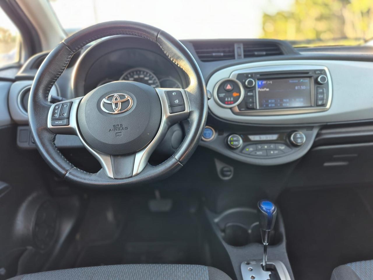 Toyota Yaris 1.5 Hybrid 5 porte Lounge