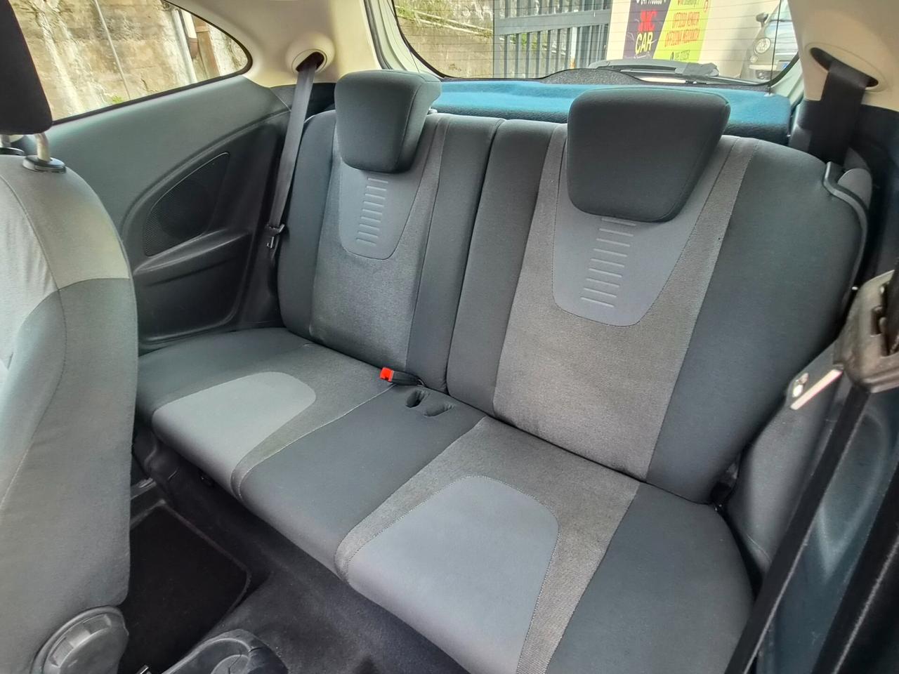 Ford Ka Ka+ 1.2 8V 69CV Titanium