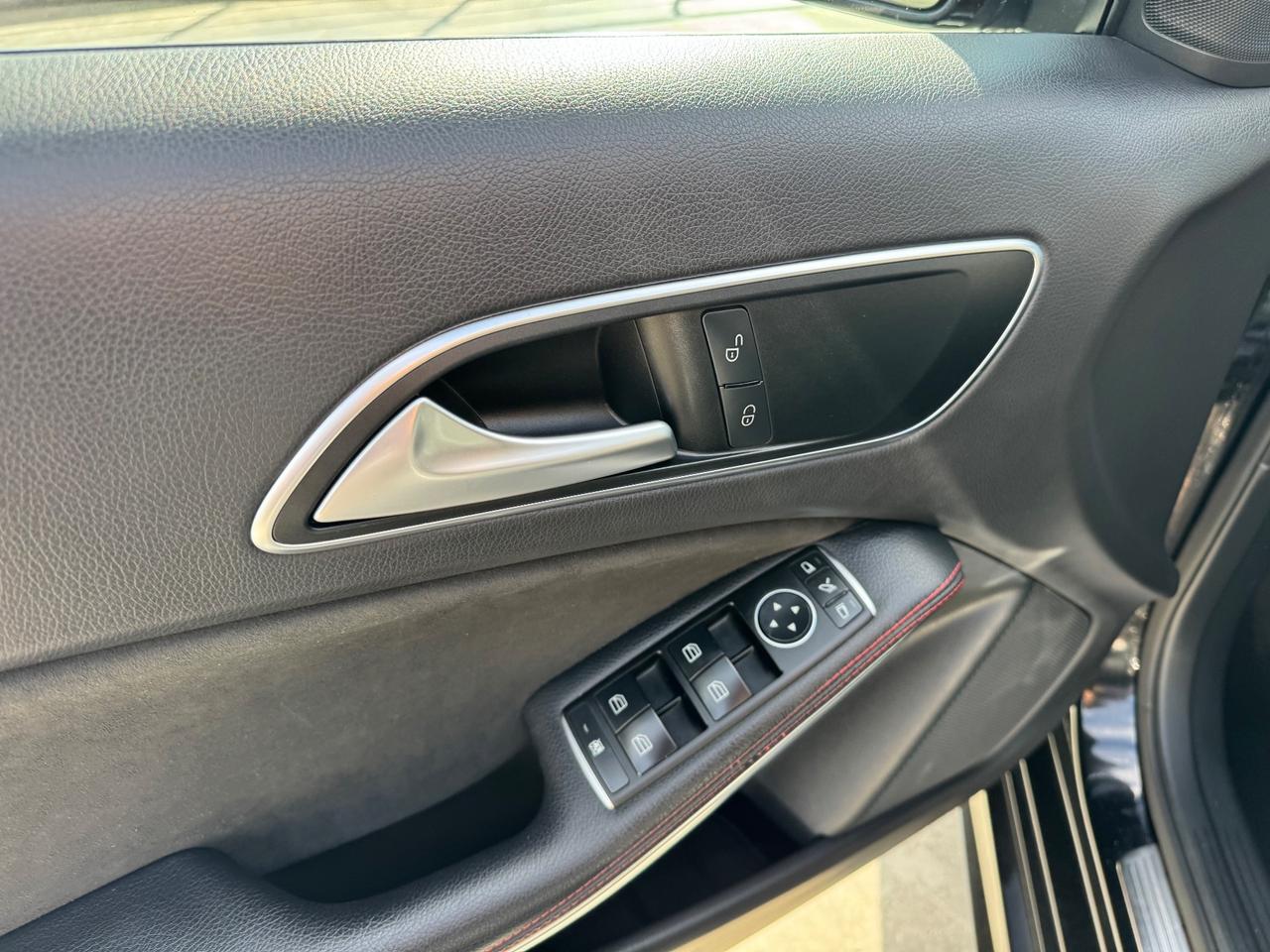 Mercedes-benz A 180 d Automatic Premium Amg Tetto