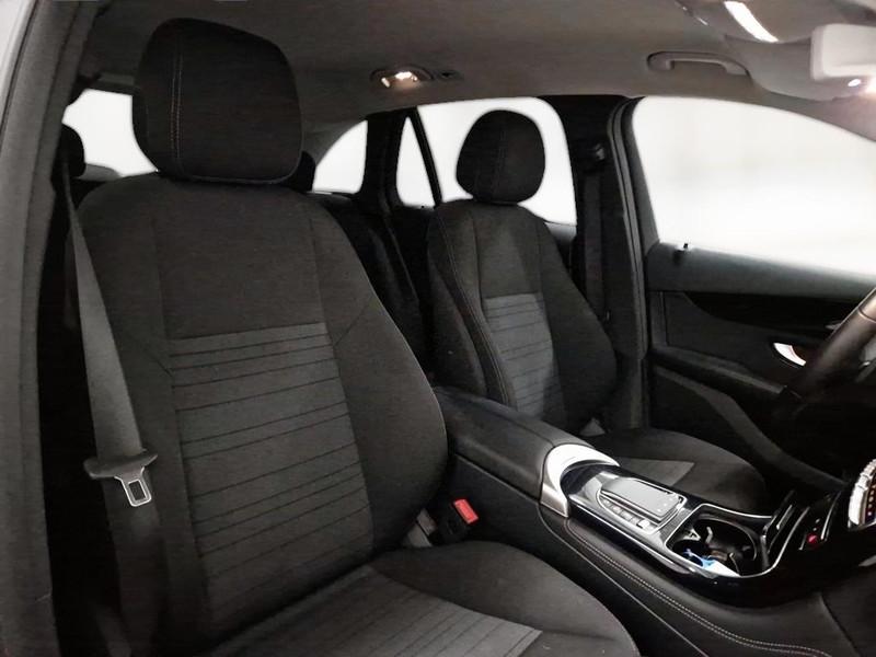 MERCEDES-BENZ GLC 200 d 4Matic Business aut.