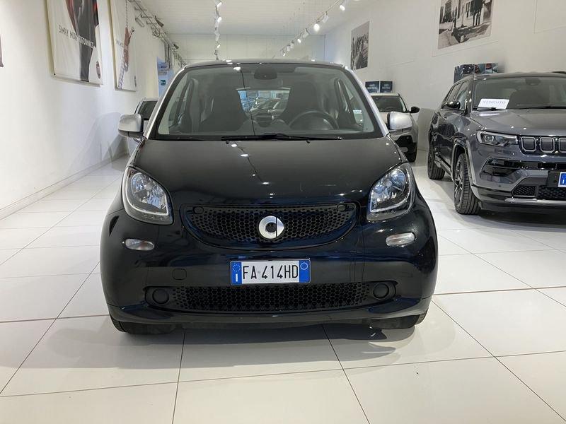 smart fortwo 70 1.0 Twinamic Passion
