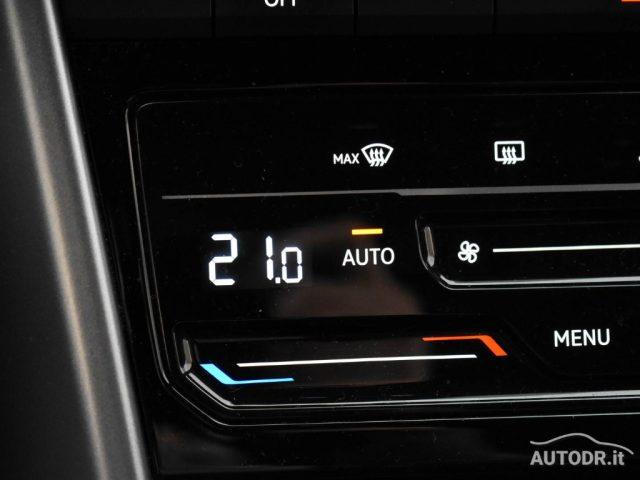 VOLKSWAGEN T-Roc Cabriolet 1.0 TSI 110cv Style Fari IQ, Retrocamera