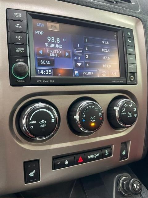 Dodge Challenger 6.4 v8 srt