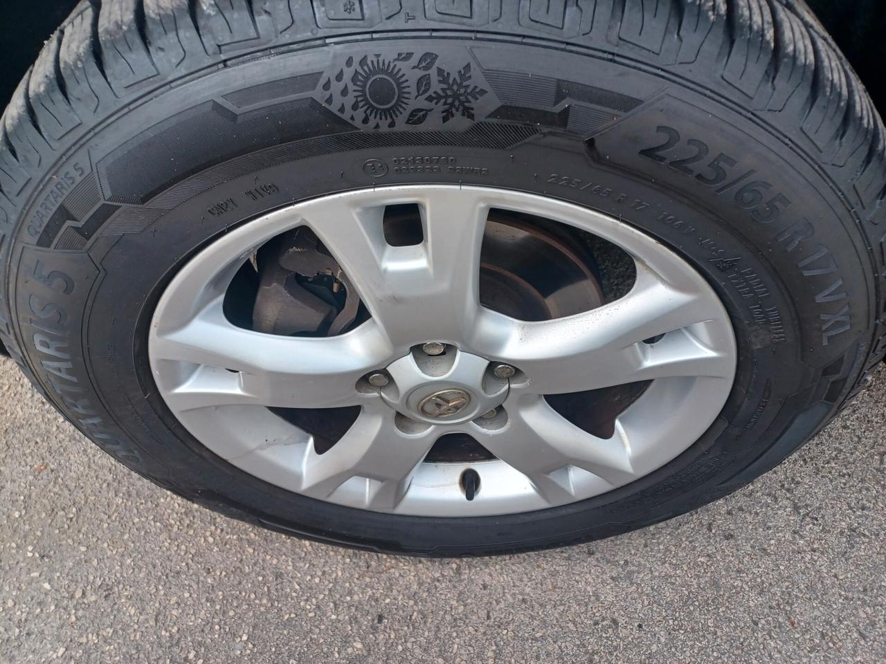 Toyota RAV 4 2.2 D-4D 150 CV Luxury
