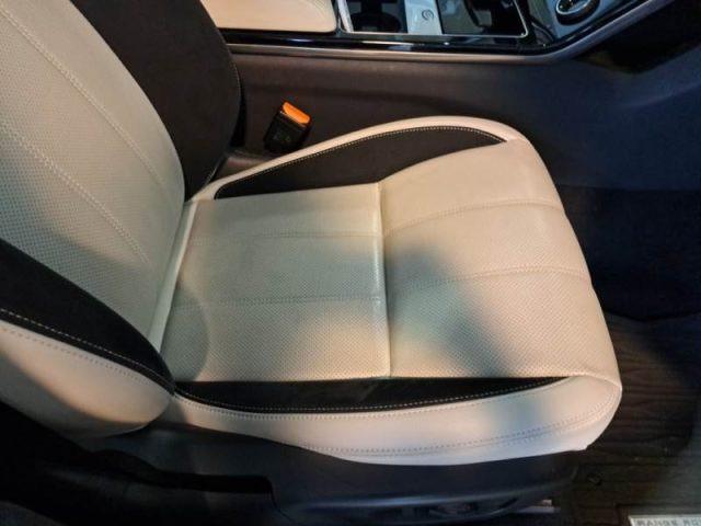 LAND ROVER Range Rover Velar 2.0D I4 204 CV