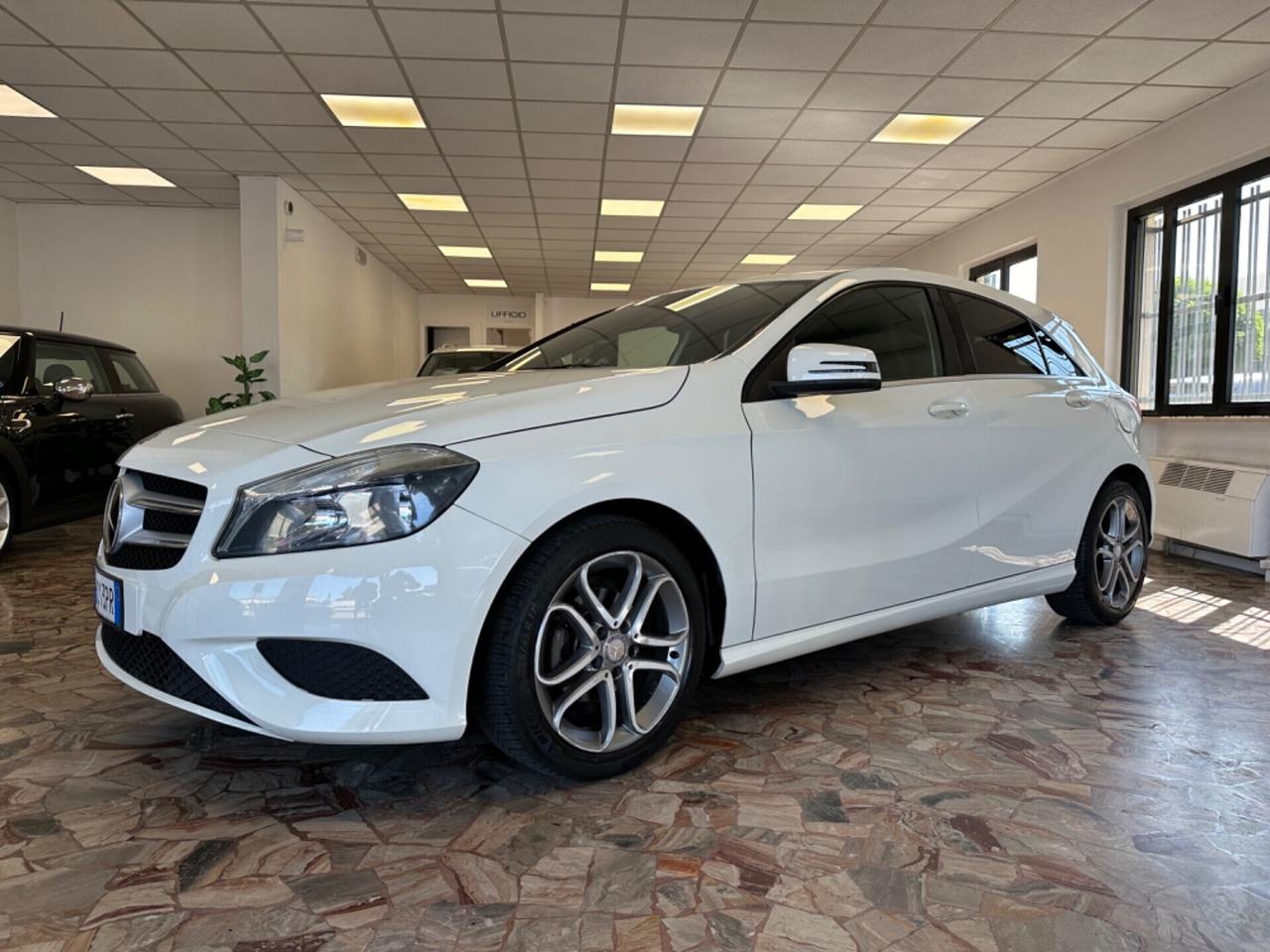 Mercedes-benz A 180 CDI BlueEFFICIENCY Sport