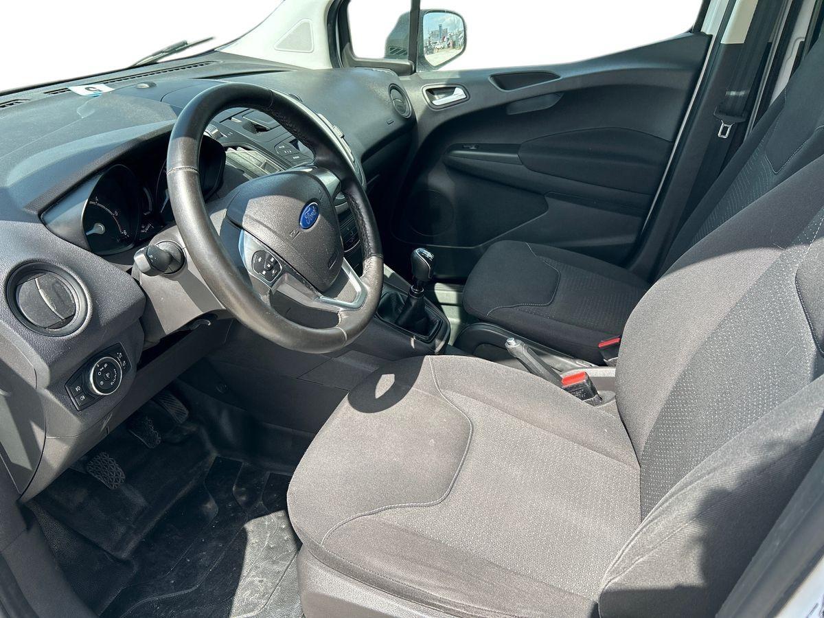 FORD Transit Courier 2018 - Transit Courier 1.5 tdci 75cv Trend E6.2