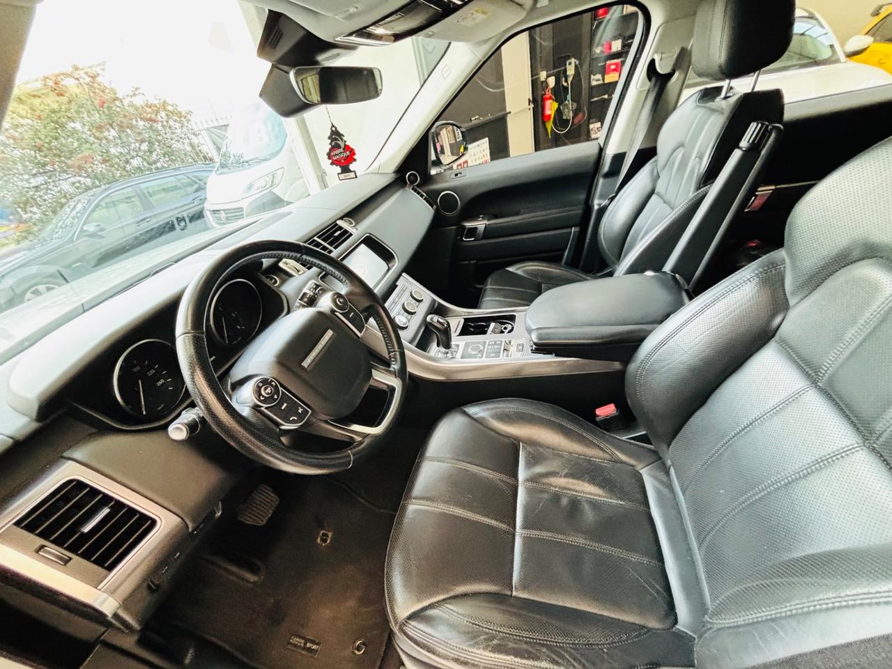 Land Rover Range Sport 3.0 TDV6 HSE Dynamic