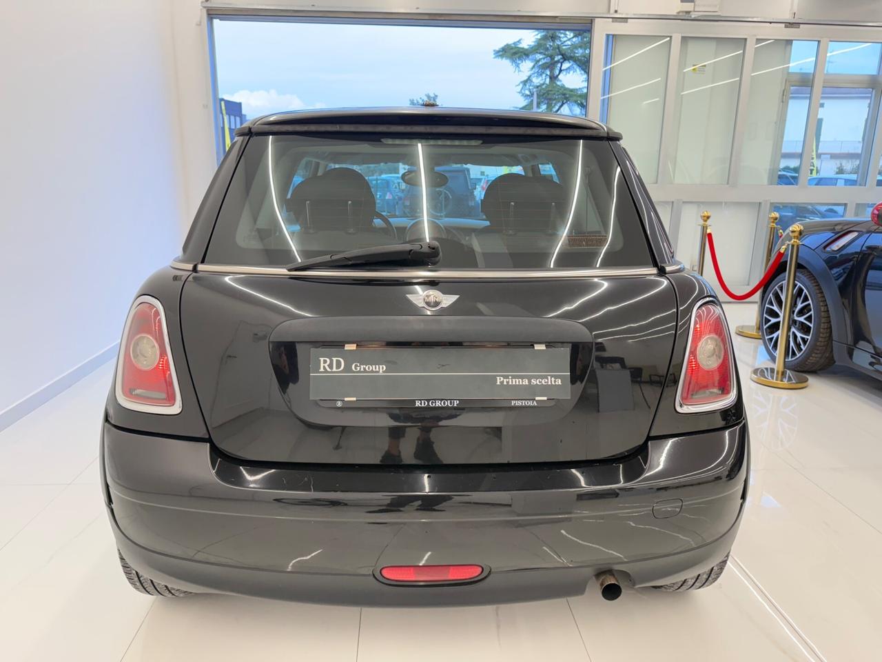 Mini 1.4 16V One ok neopatentati