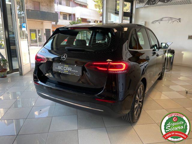 MERCEDES-BENZ B 180 d Automatic *FULL LED*MBUX