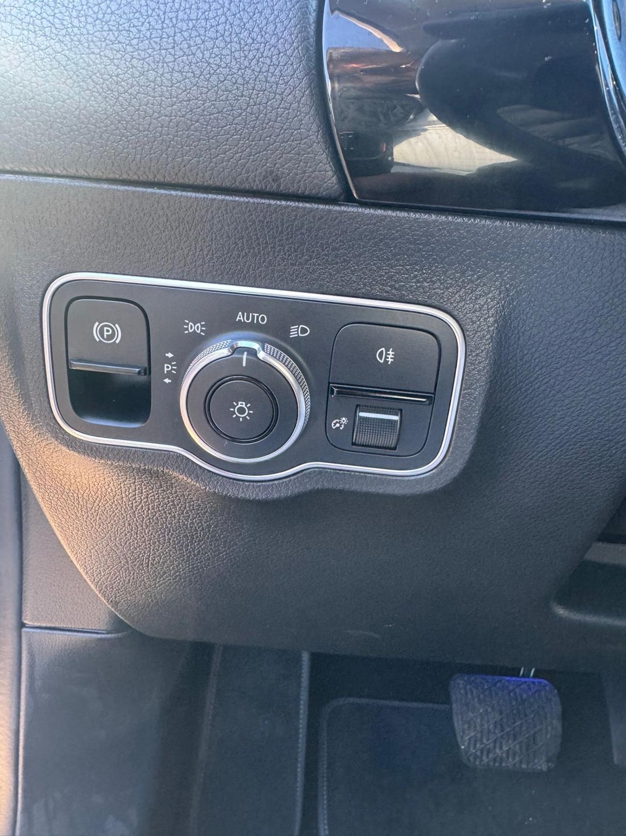 Mercedes-benz B 180 d Automatic Sport