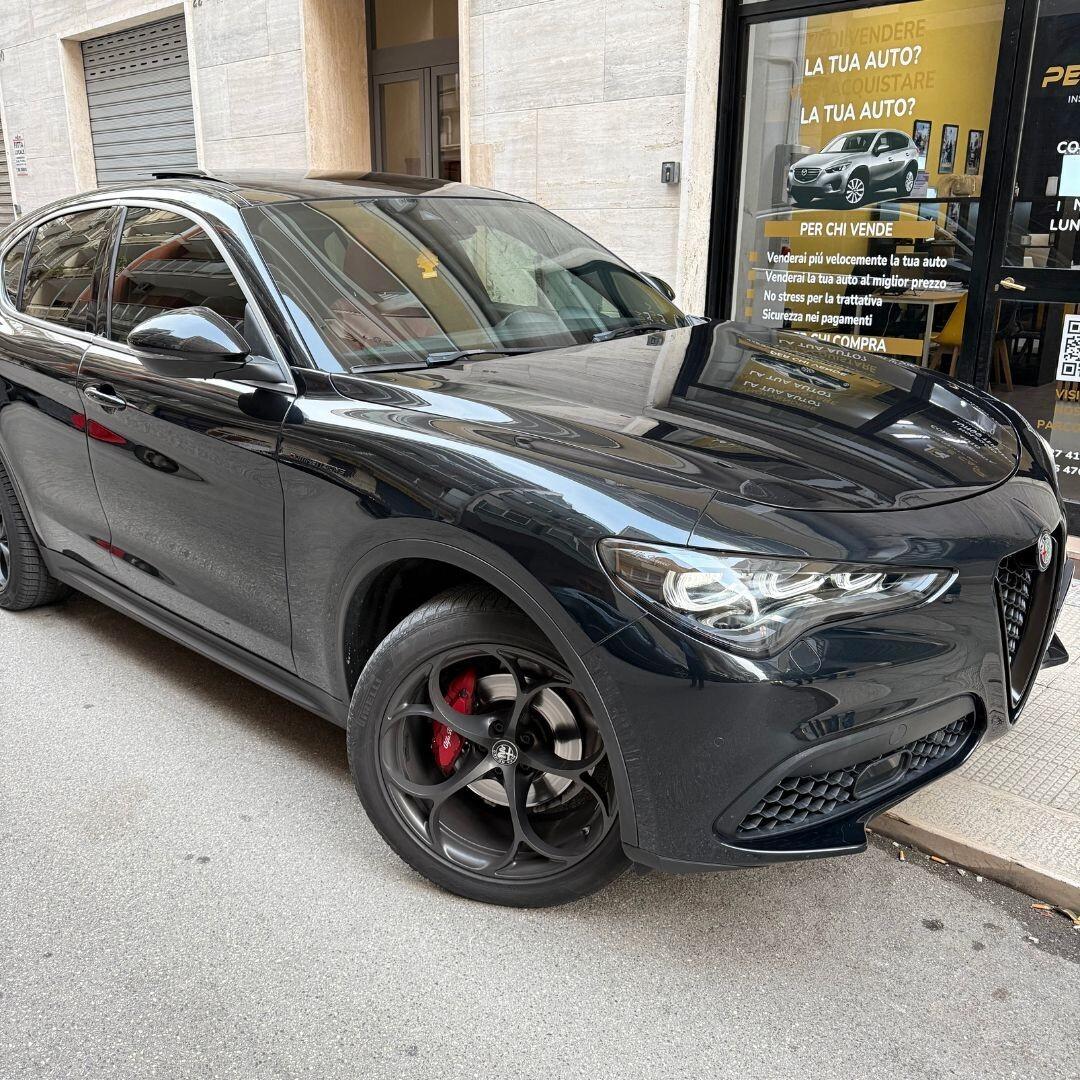 Alfa Romeo Stelvio 2.0 Turbo 280 CV Competizione