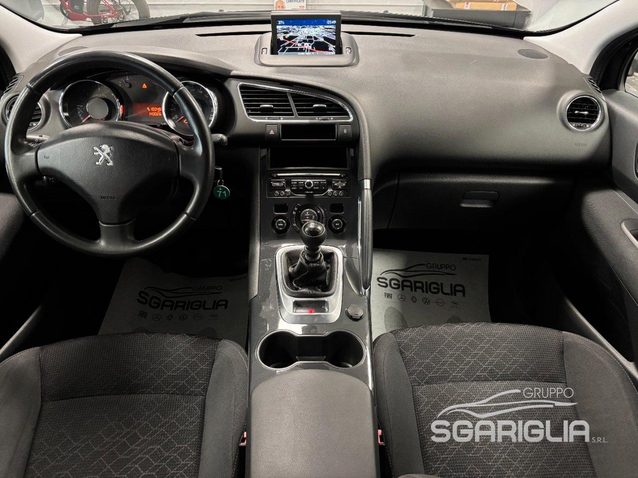 PEUGEOT 3008 1.6 Diesel Full Optional