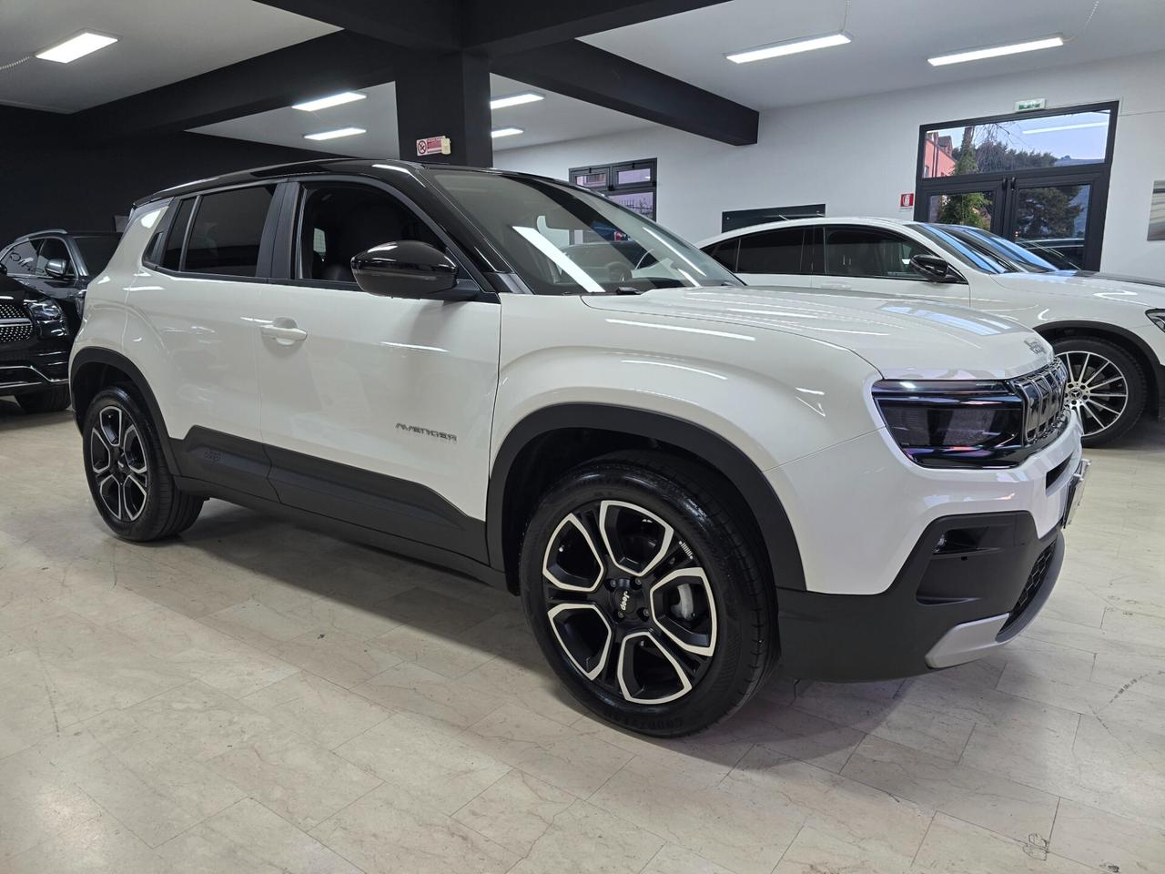 Jeep Avenger 1.2 Turbo 100 CV Summit
