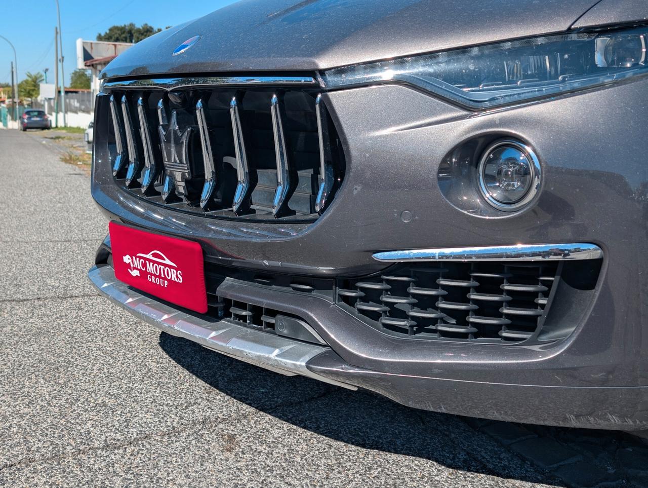 Maserati Levante V6 Diesel 275 CV AWD Granlusso