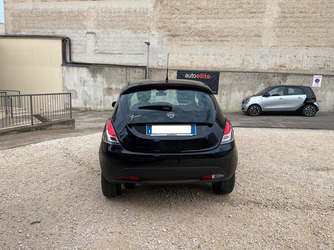 Lancia Ypsilon 1.3 MJT