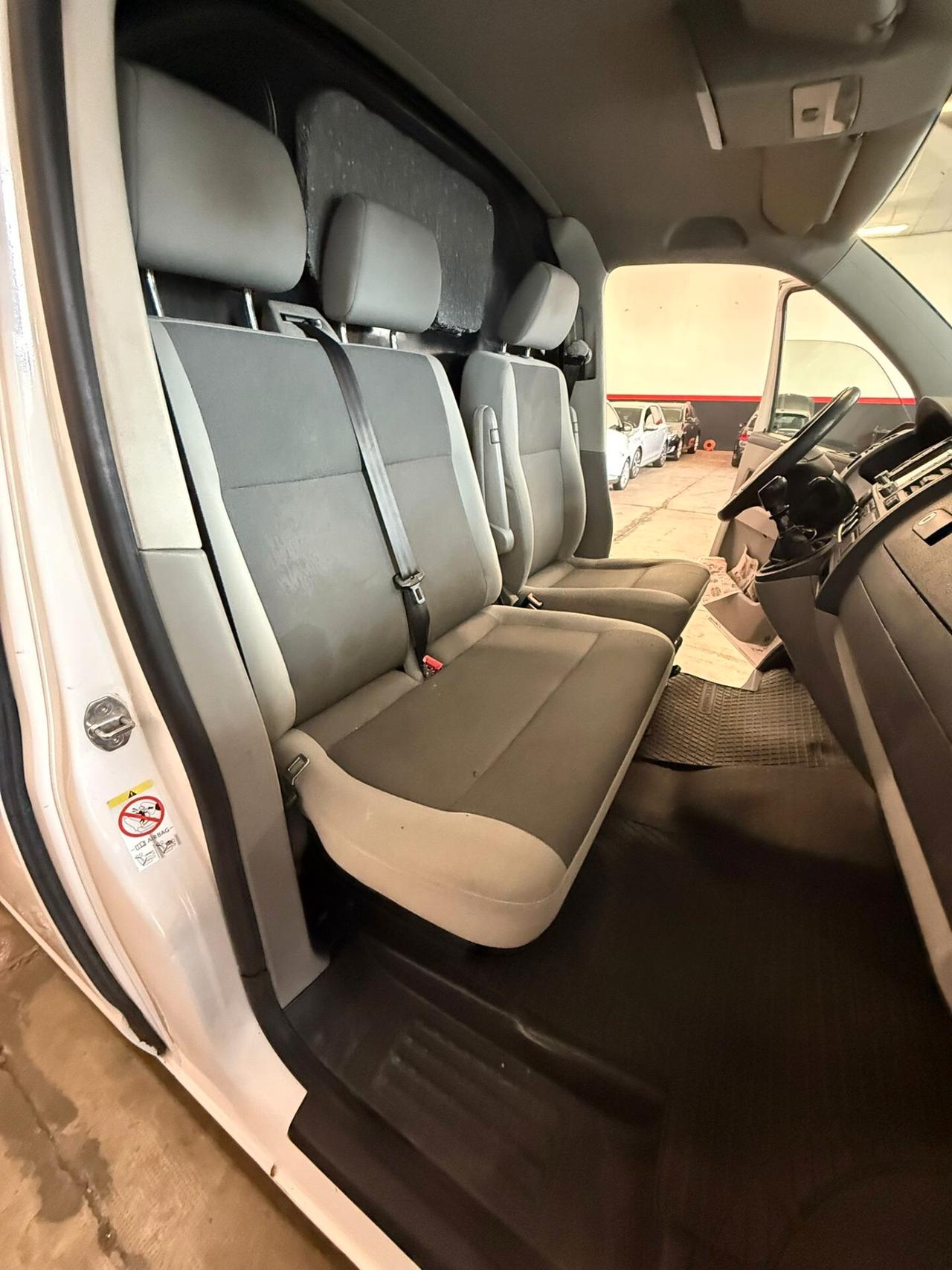 Volkswagen Transporter T5 2.0 TDI 102 CV Furgone