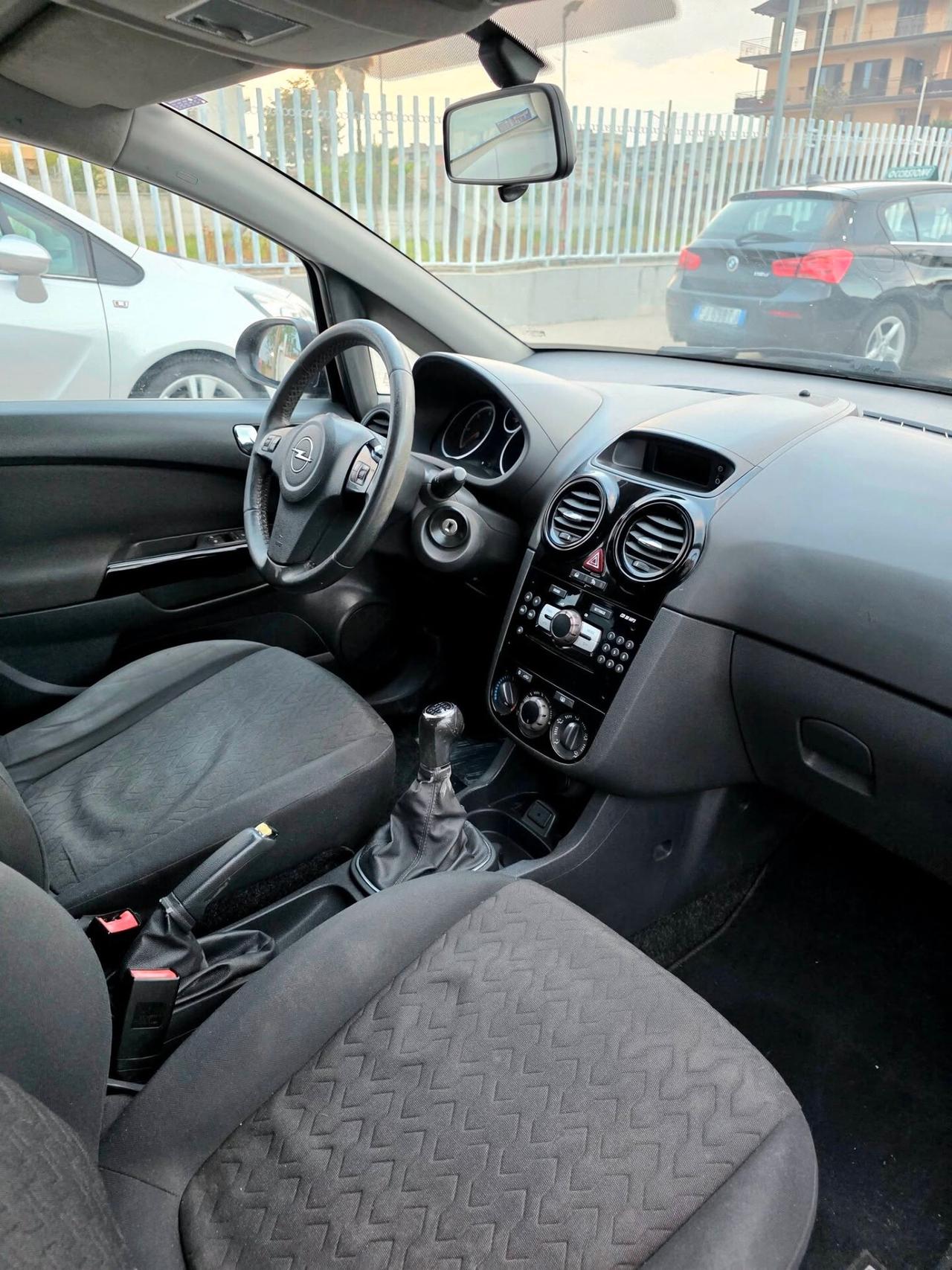 Opel Corsa 1.3 CDTI 95CV Edition