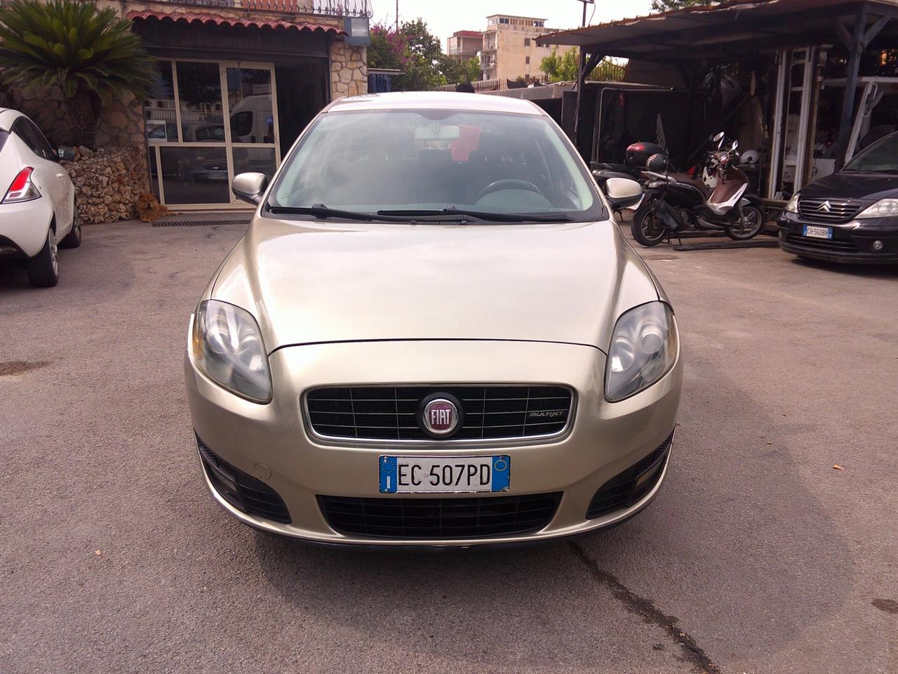 Fiat Croma 1.9 Multijet 16V Dynamic 10