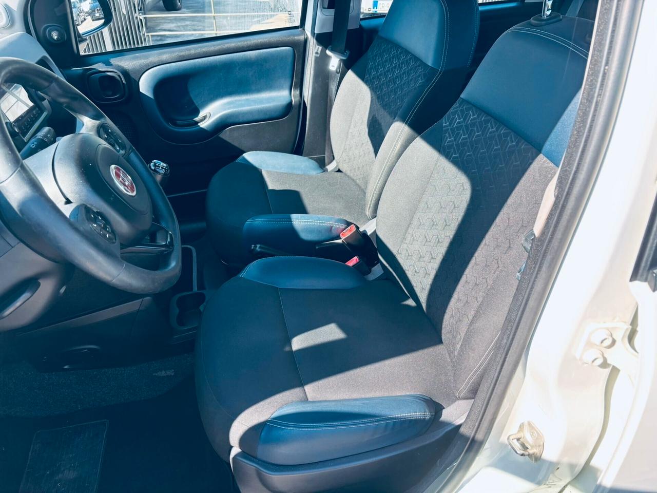 Fiat Panda 1.0 FireFly S&S Hybrid City Cross
