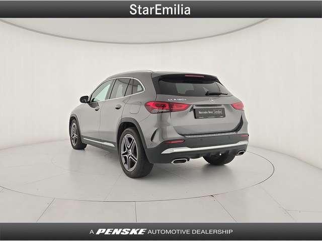 Mercedes-Benz GLA 180 GLA 180 d Automatic Premium