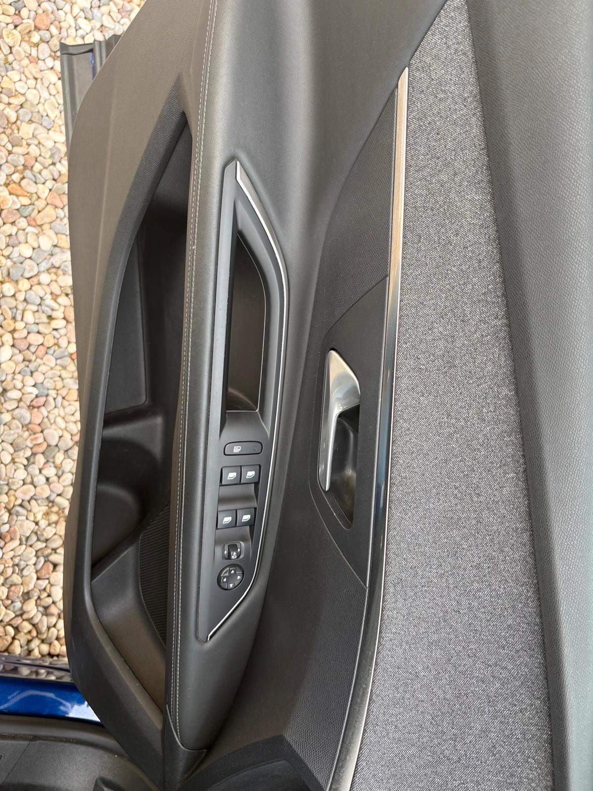 Peugeot 3008 1.5 BLUEHDI GT LINE